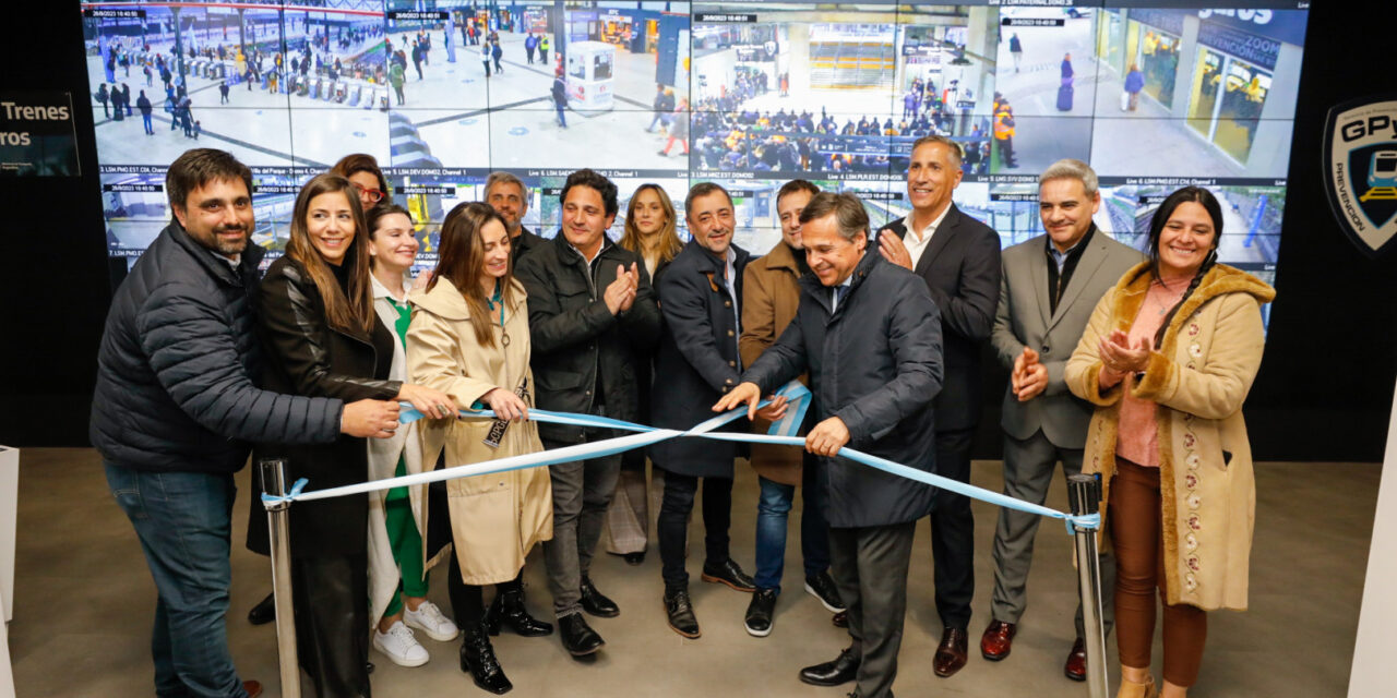 Quedó inaugurado el nuevo Centro de Monitoreo en la estación La Paternal y se reabrió la estación Villa Crespo luego de casi 6 años