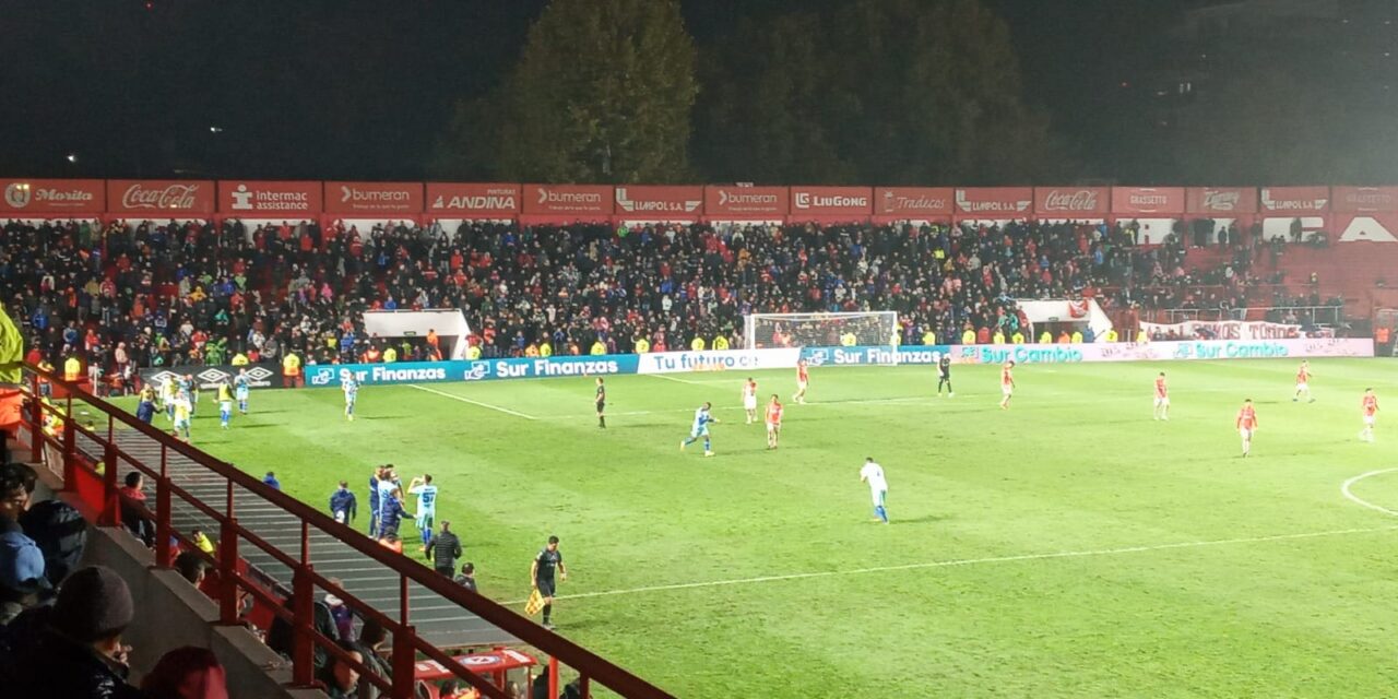 Derrota agónica del “Bicho” ante Boca
