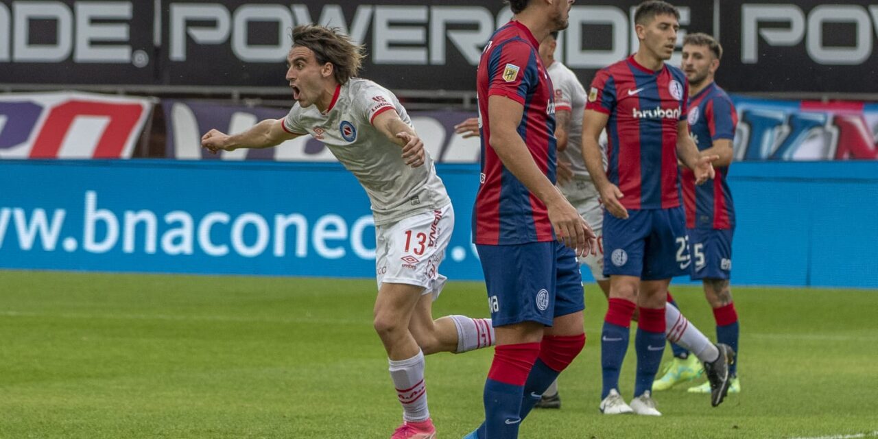 Gran triunfo del “Bicho” ante San Lorenzo como visitante