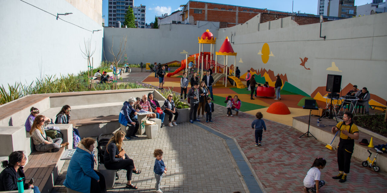 Se inauguró el Patio Cucha Cucha, un nuevo espacio público en La Paternal