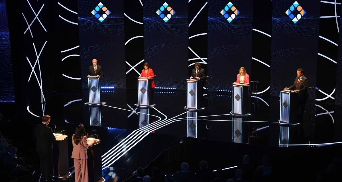 Cruces, chicanas y pocas sorpresas en el segundo debate presidencial