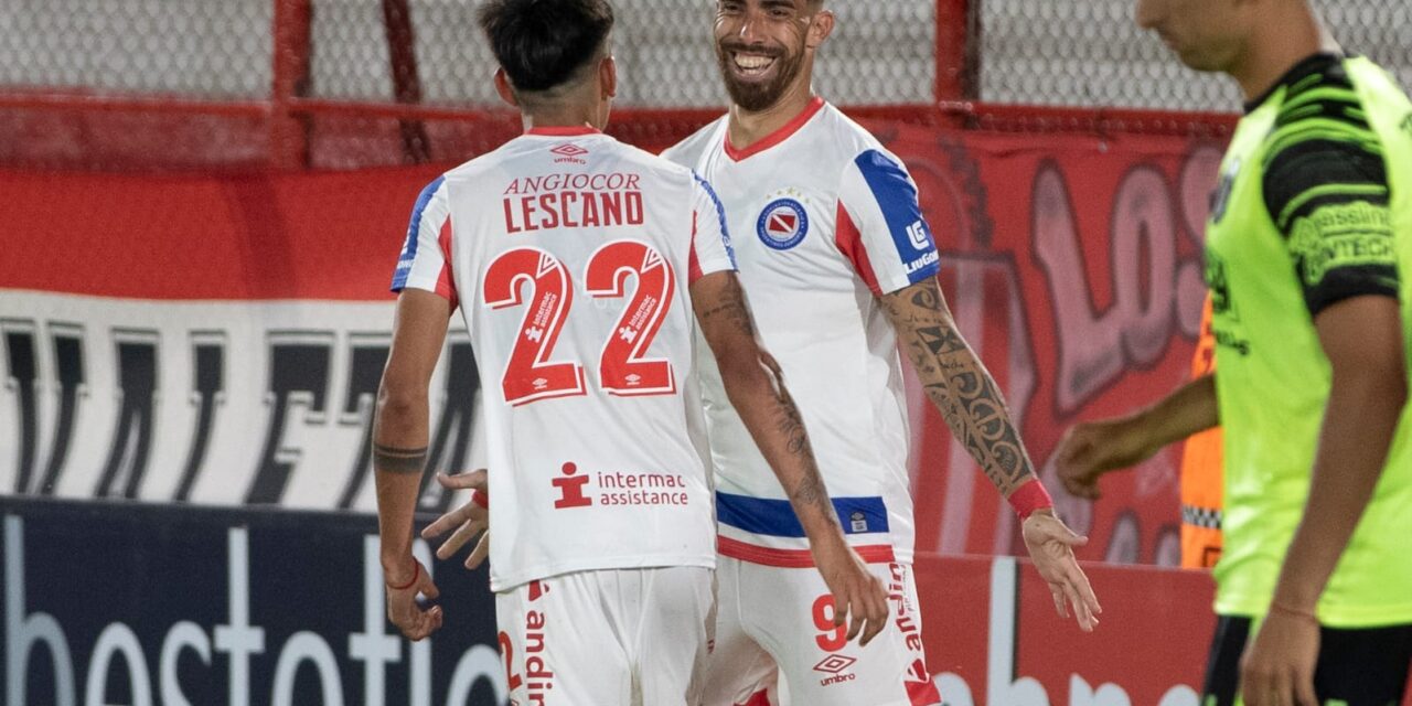 Argentinos igualó con Barracas Central y depende de otros resultados para clasificar a la Copa Sudamericana 2024