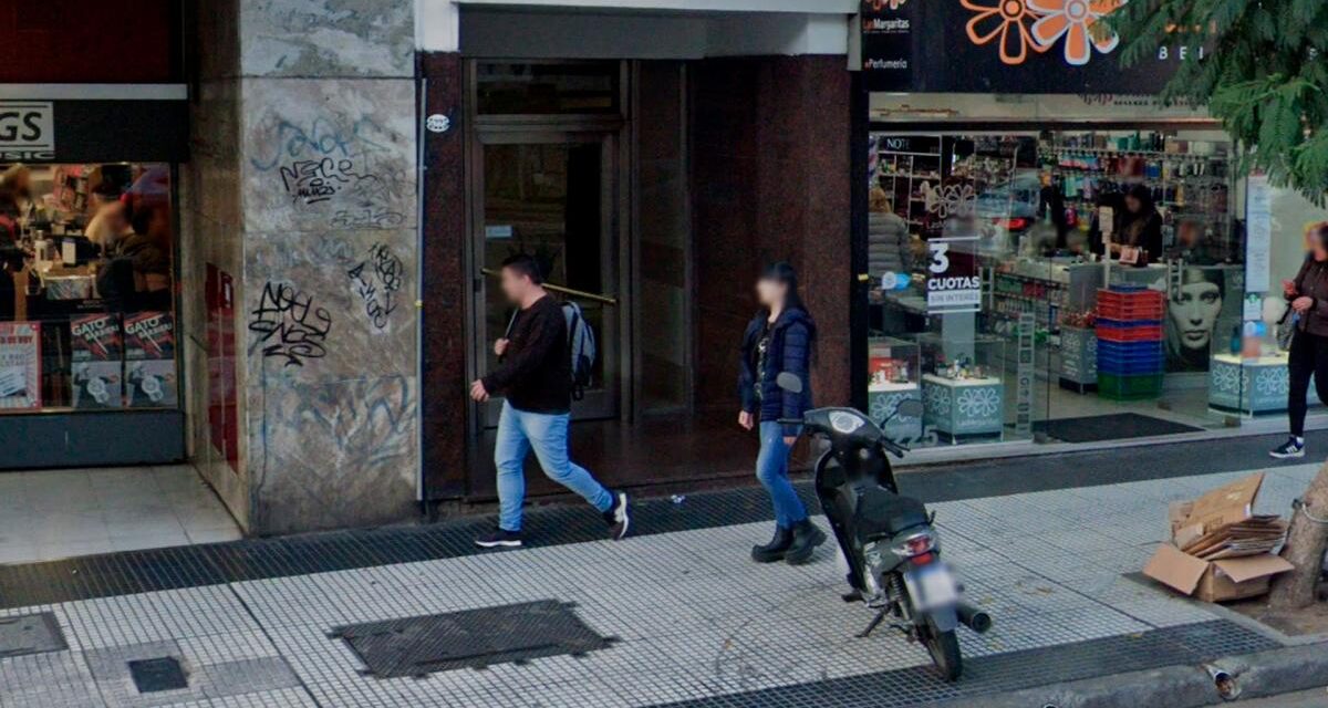 Encontraron asesinado a un peluquero en un edificio de Villa Crespo