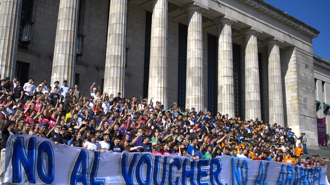 La FUA se manifestó en contra de la propuesta de vouchers educativos de Milei