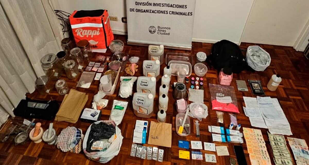Desbarataron una banda narco que producía y exportaba “tusi” en Villa Crespo
