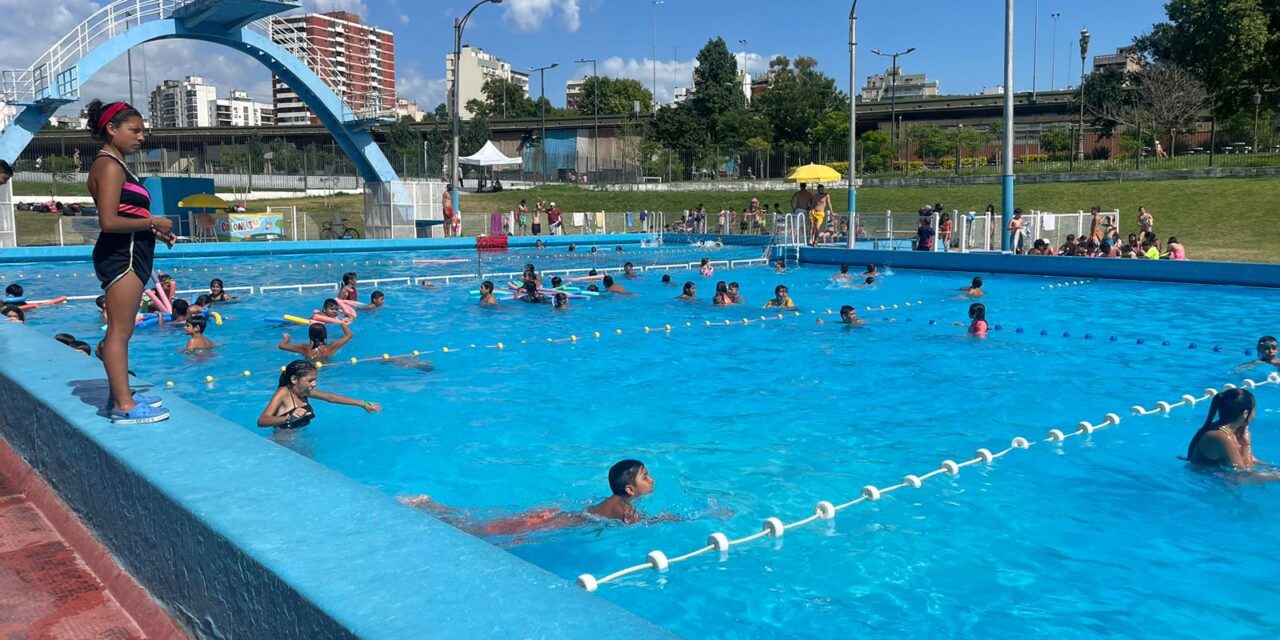 En febrero abrirán todos los días las piletas públicas de la Ciudad
