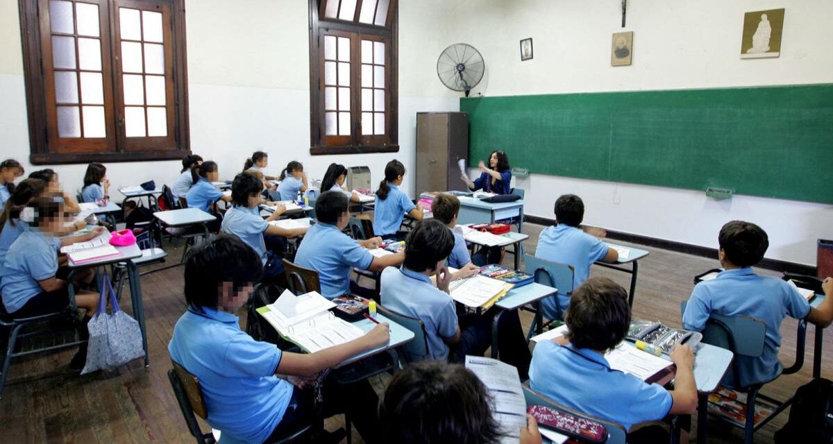 Nuevos aumentos en matrículas de escuelas privadas en Provincia y CABA