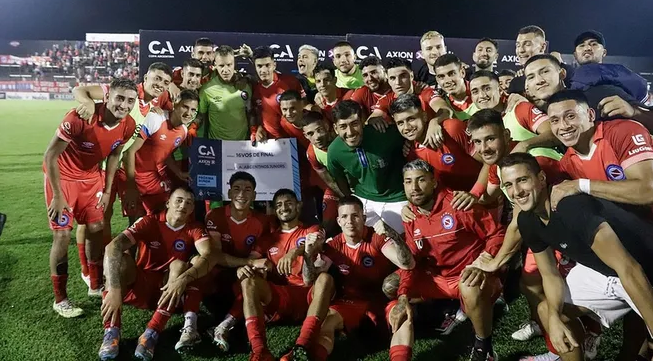 El “Bicho” avanzó en la Copa Argentina en un particular encuentro