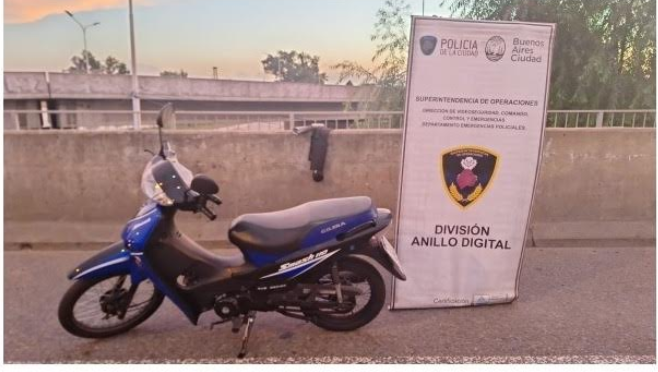 En pocos minutos y gracias al sistema de videovigilancia, se recuperó una moto robada y detuvieron a su conductor