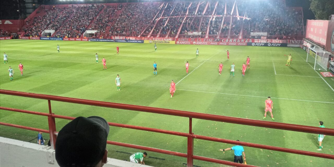 Copa Sudamericana: Sorpresiva caída de Argentinos ante Racing de Montevideo en La Paternal