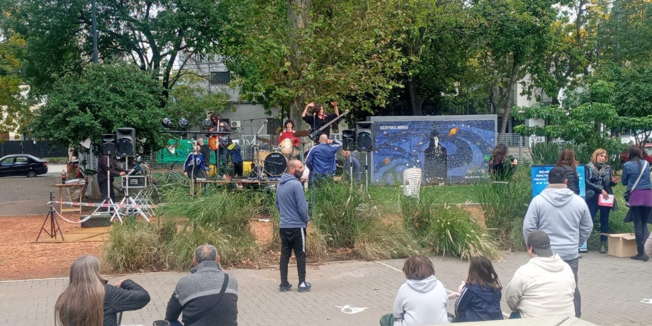 Villa Ortúzar celebró sus 162 años con dos eventos distintos