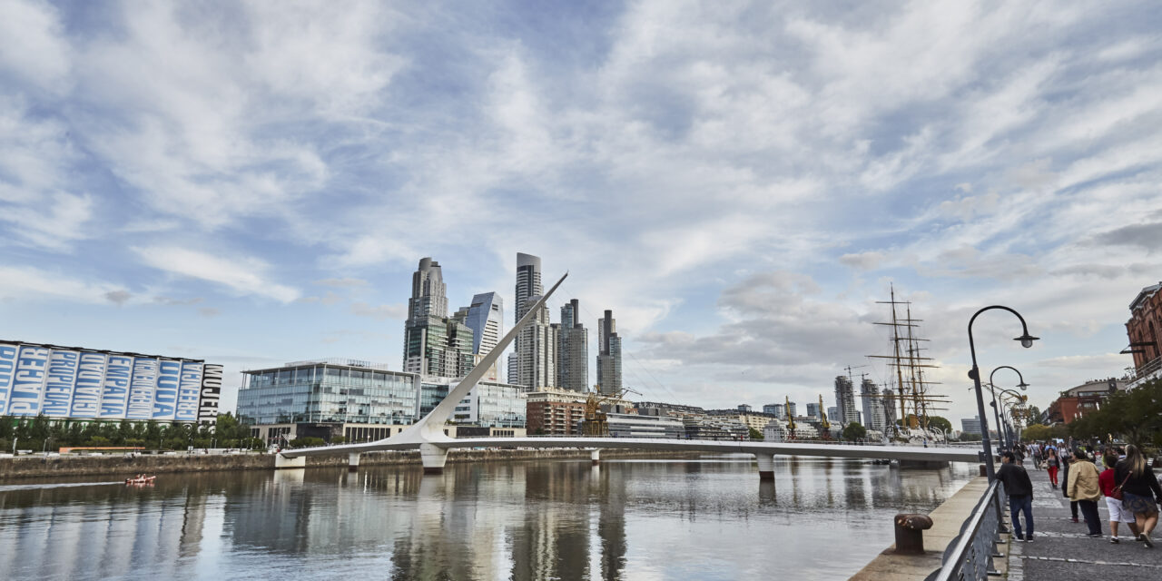 La Ciudad se sostiene como la primera del continente en el turismo de reuniones