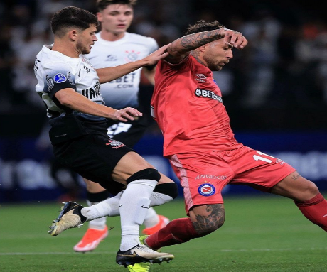 Argentinos perdió ante Corinthians y quedó afuera de la Copa Sudamericana