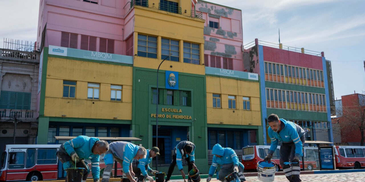 La Ciudad suma color a Caminito e instala protecciones especiales en las esculturas y murales