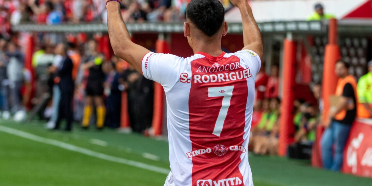 El “Bicho” volvió al triunfo en La Paternal ante San Lorenzo