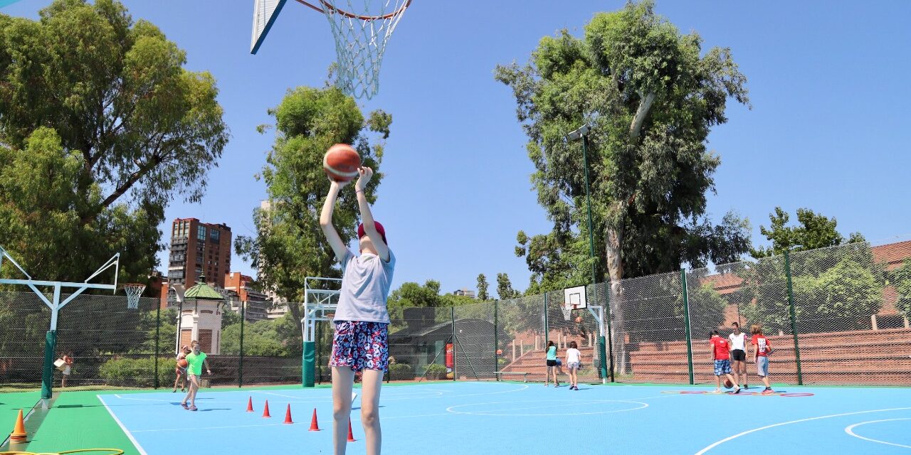 Más de 20 mil chicos disfrutan de las Colonias Deportivas de verano