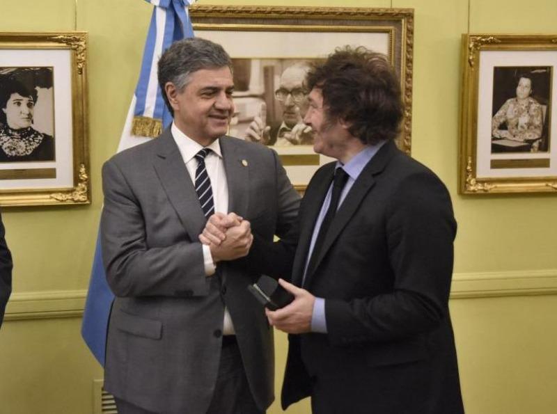 Javier Milei respondió a las críticas de Jorge Macri y dijo que hay una campaña de difamación en su contra